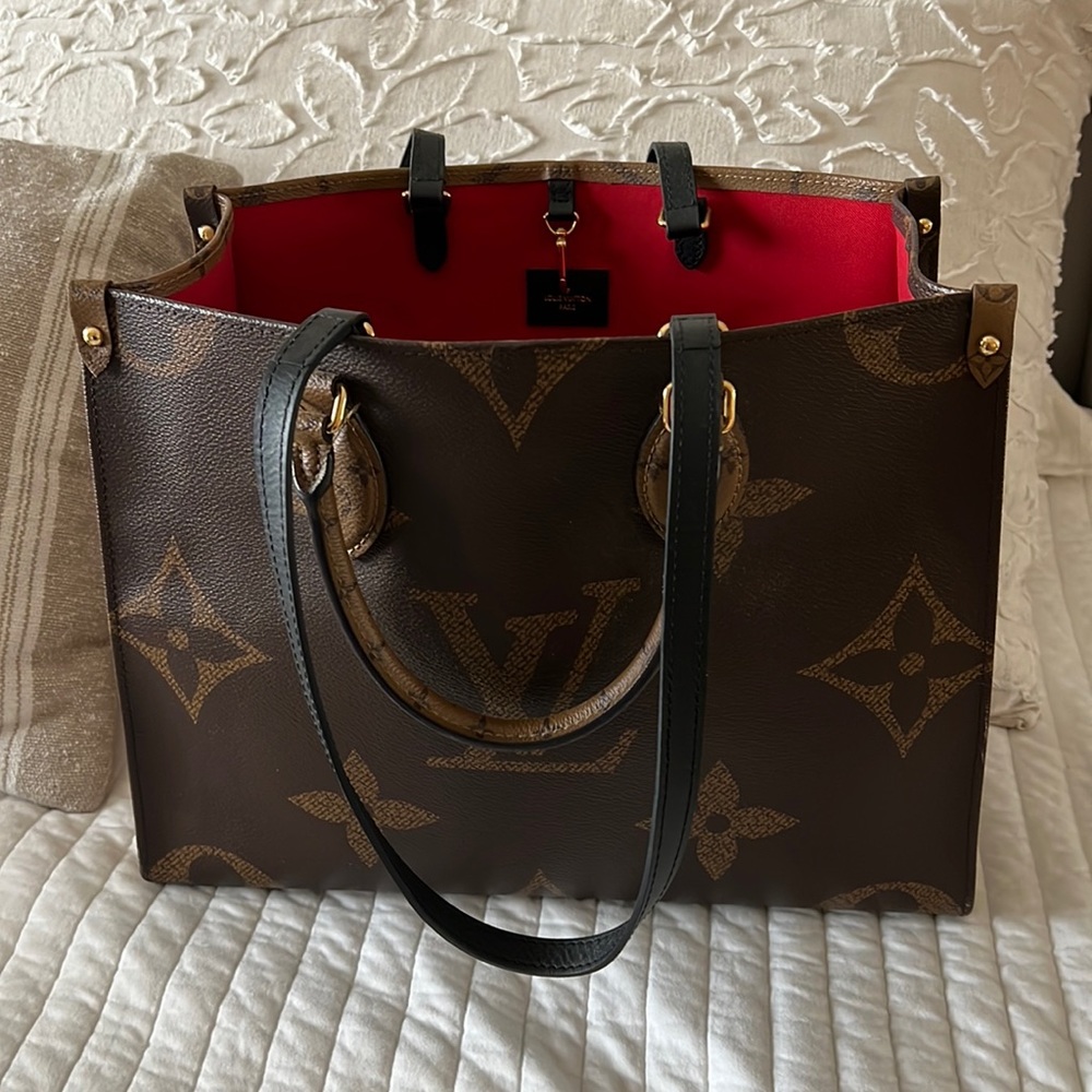 New Louis Vuitton bag size medium